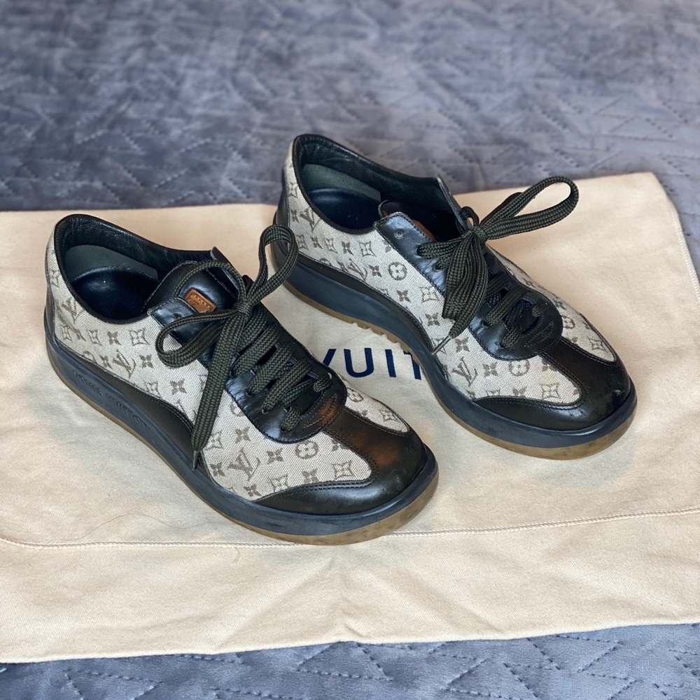 Used Louis Vitton Sneaker